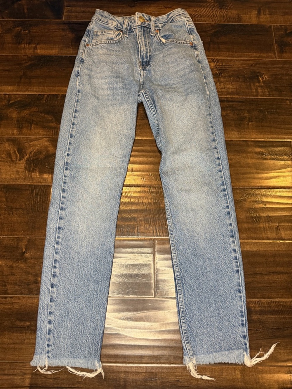 BDG Urban Outfitters EDIE High Rise Slim Jeans Light Wash Raw Hem Women's 24